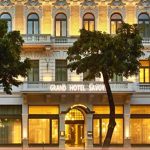 Hotel Est Grand Savoy, Budapeste